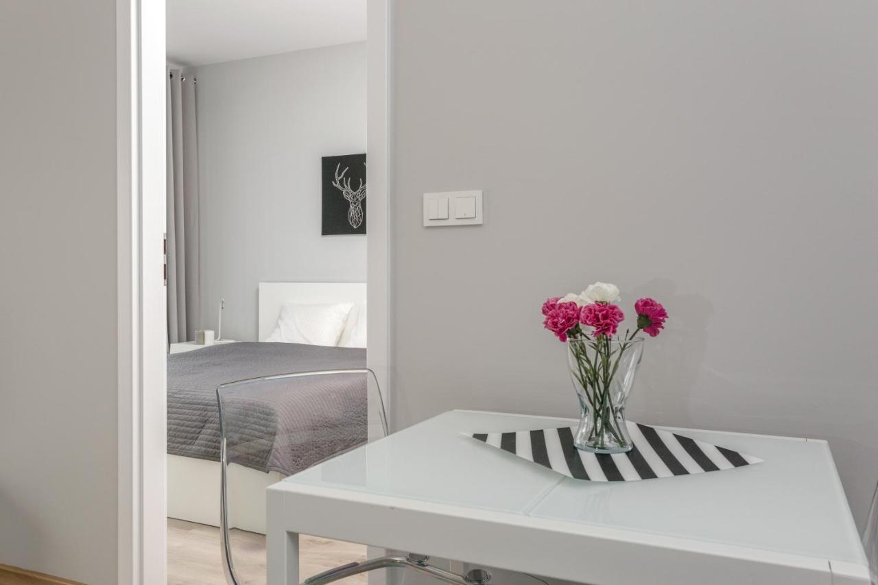 Warsaw City Comfort Apartments Экстерьер фото